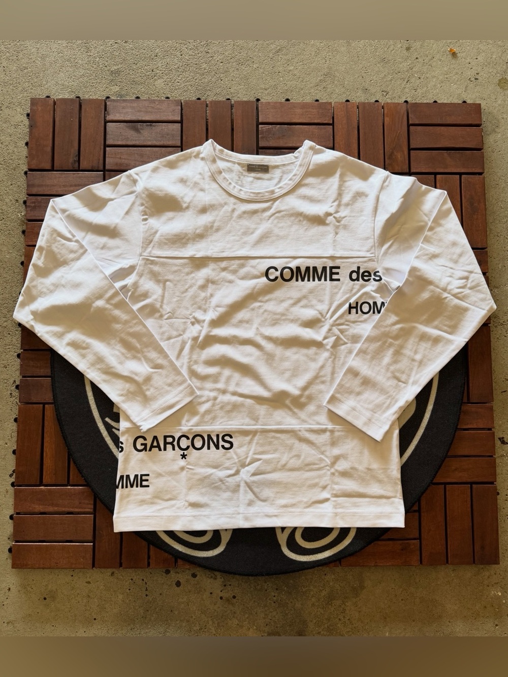 Comme des Garçons Homme White Graphic Long Sleeve Tee